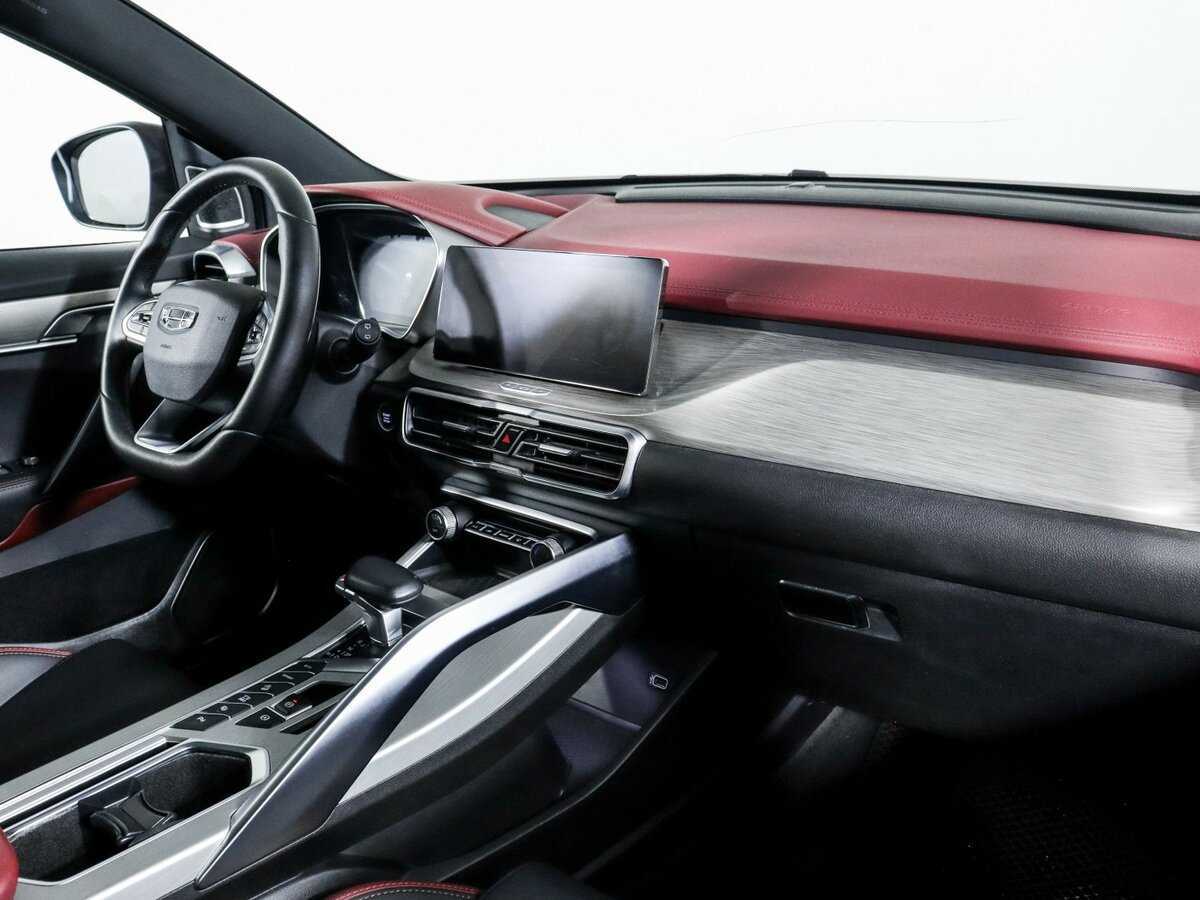 Geely Coolray 2022 года с пробегом. Фото: #5