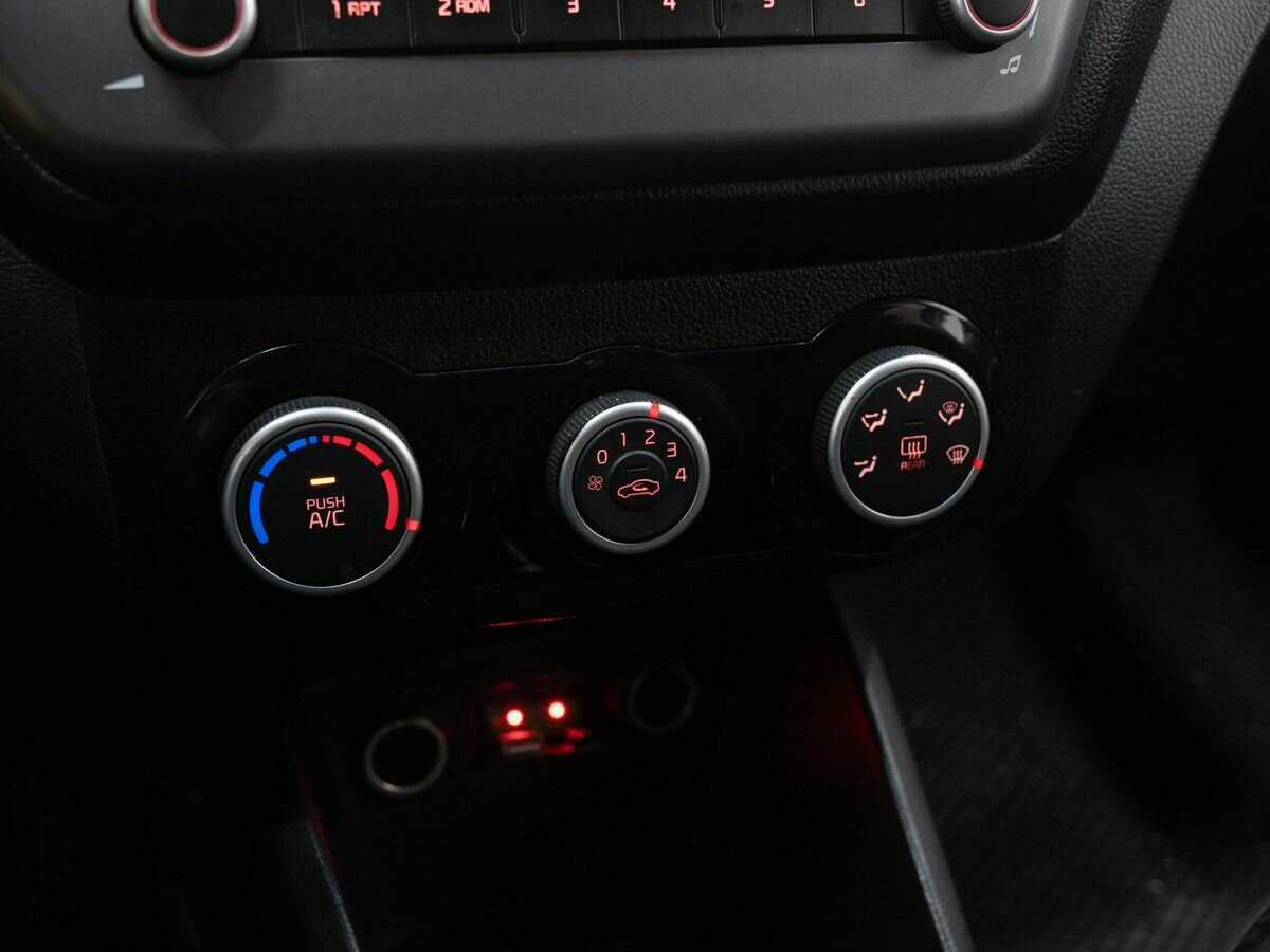 Kia Rio 2015 года с пробегом. Фото: #19