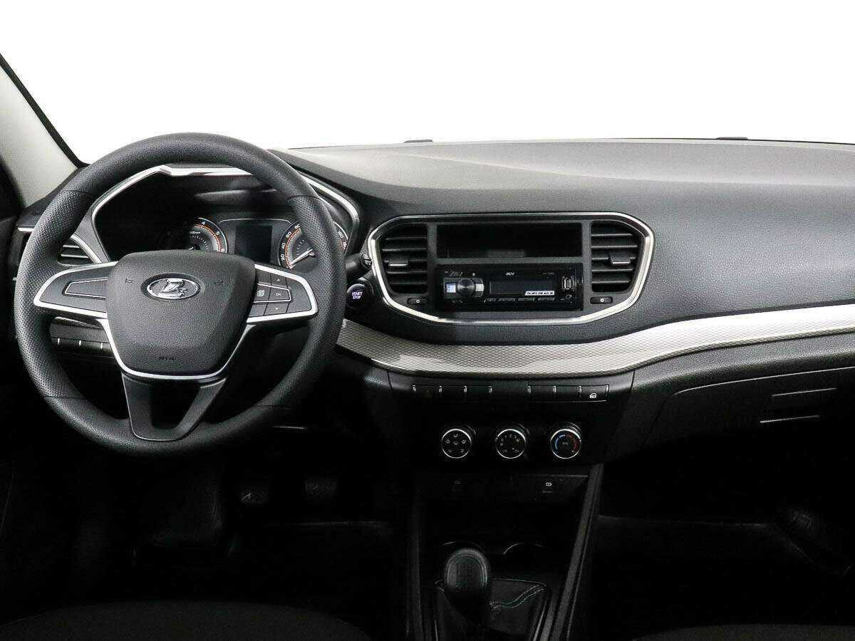 Lada (ВАЗ) Vesta 2023 года с пробегом. Фото: #8