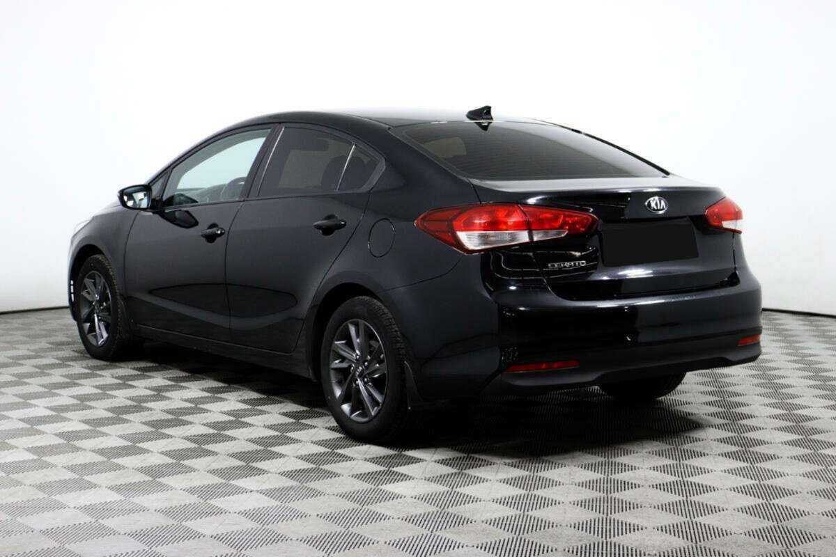 Kia Cerato 2018 года с пробегом. Фото: #5