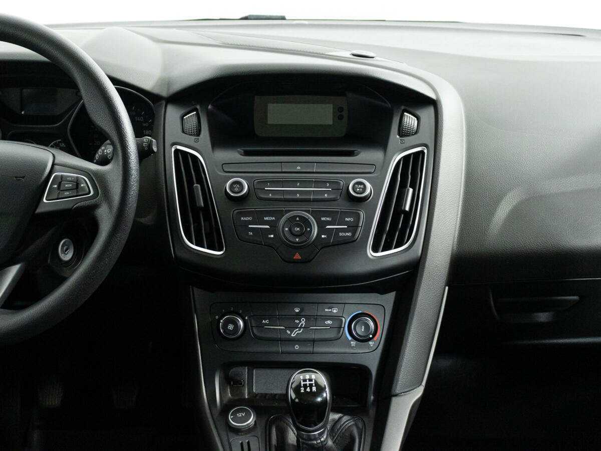 Ford Focus 2017 года с пробегом. Фото: #13