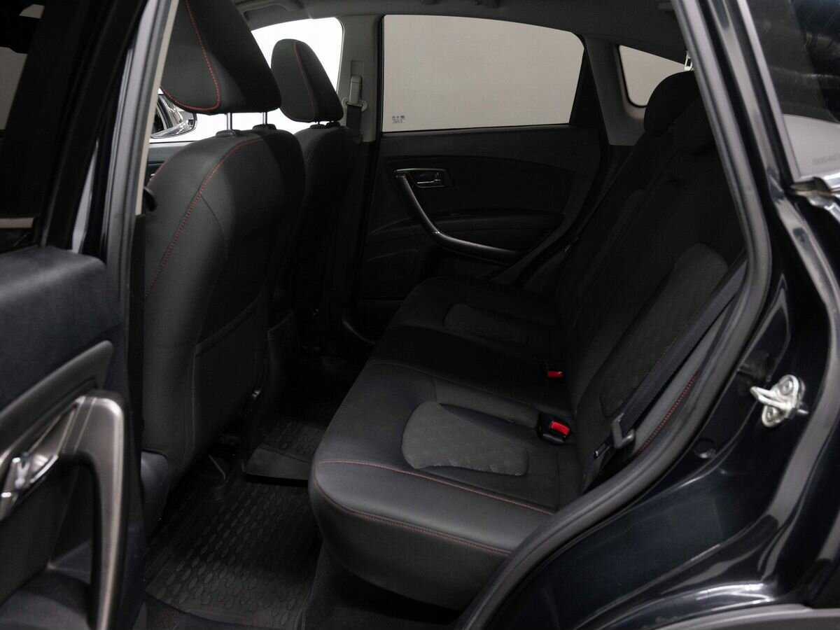 FAW Besturn X80 2017 года с пробегом. Фото: #9