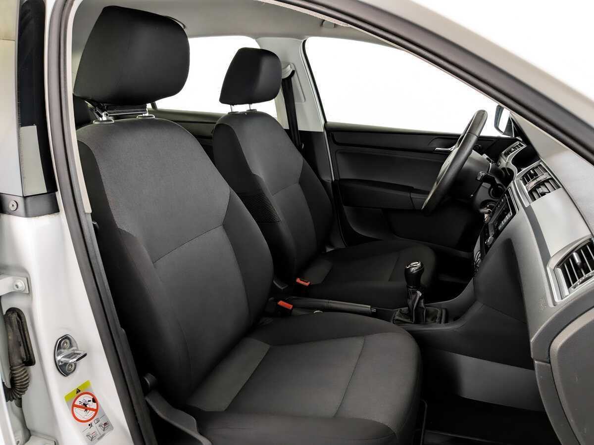 Skoda Rapid 2017 года с пробегом. Фото: #22