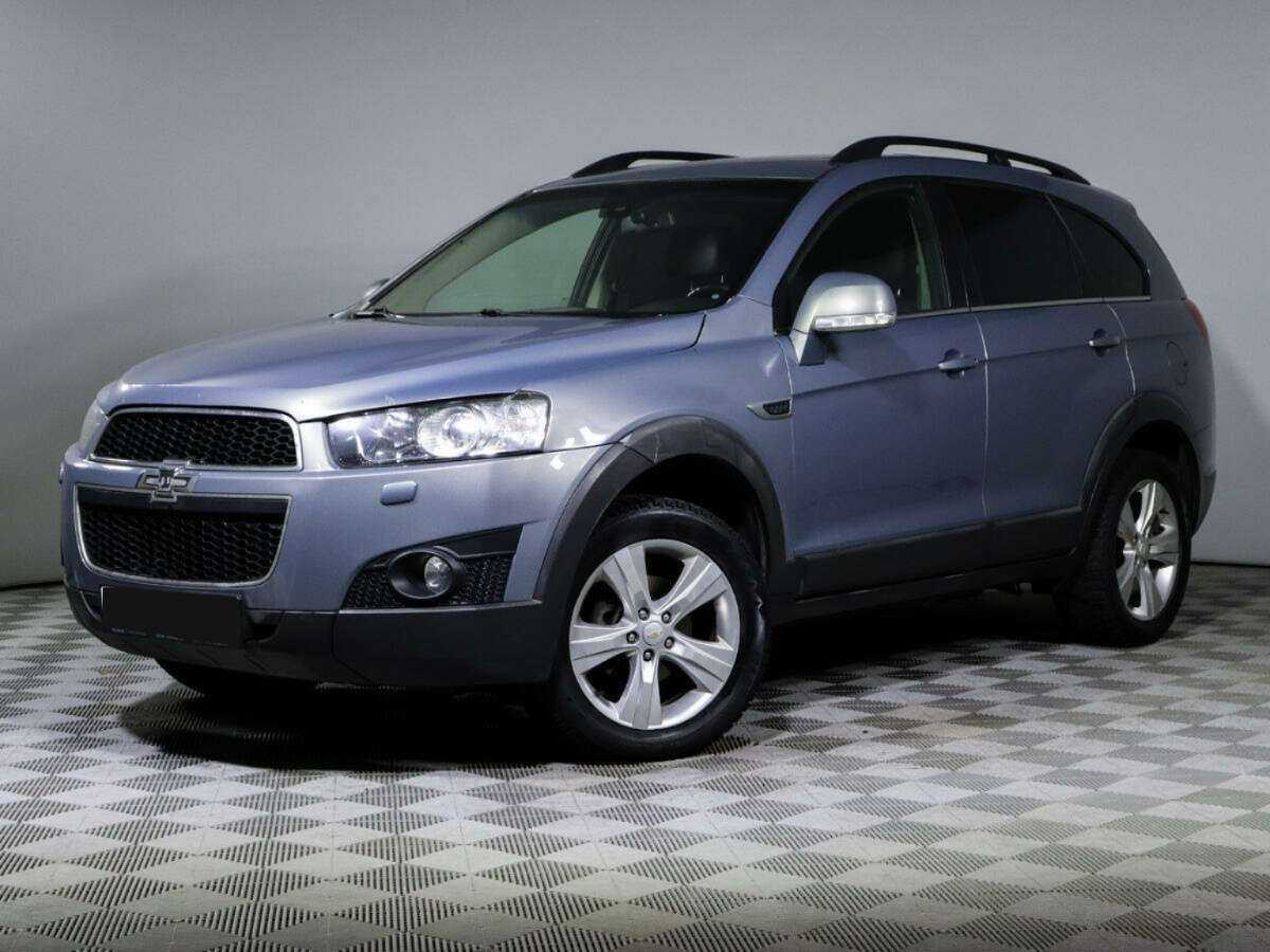 Chevrolet Captiva 2013 года с пробегом. Посмотреть фото