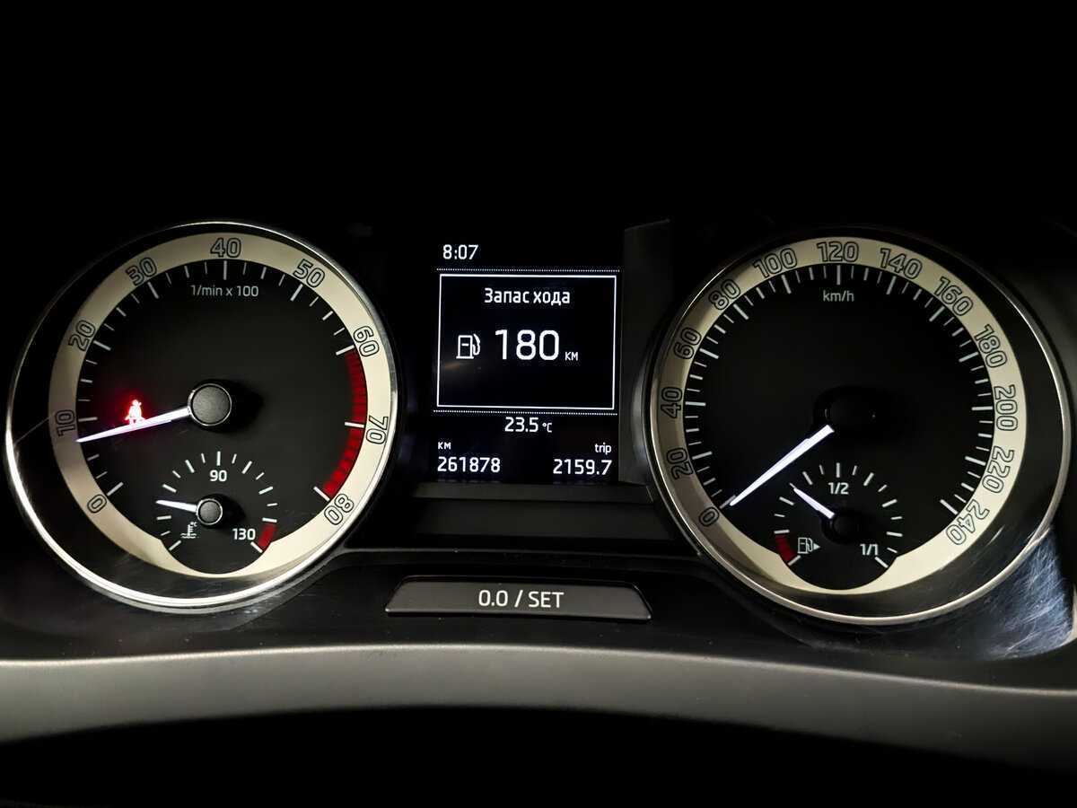 Skoda Rapid 2016 года с пробегом. Фото: #12