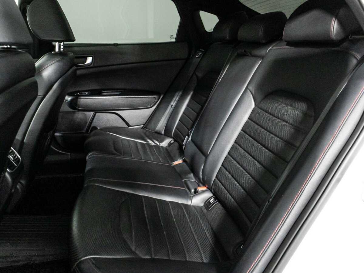 Kia Optima 2018 года с пробегом. Фото: #9