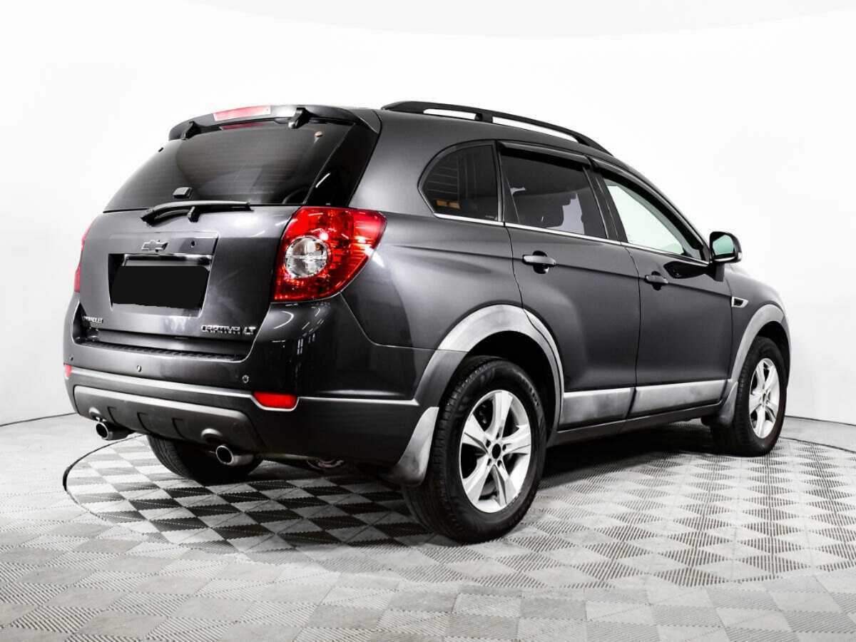 Chevrolet Captiva 2012 года с пробегом. Фото: #4