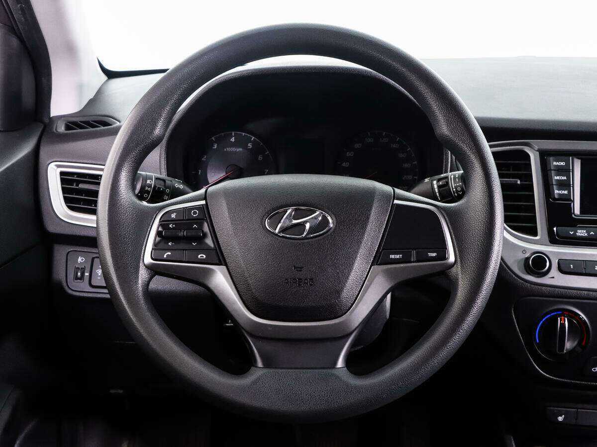 Hyundai Solaris 2020 года с пробегом. Фото: #11