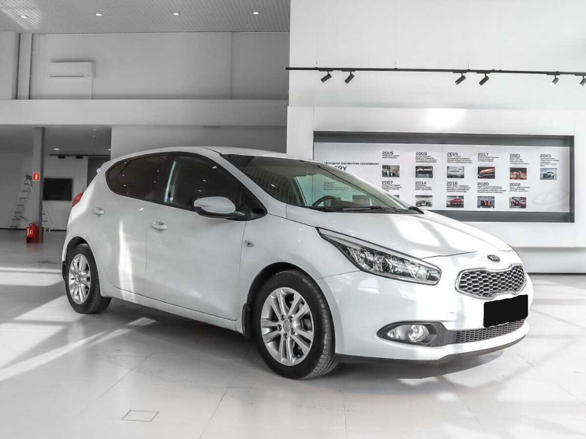 Kia Ceed 2013 года с пробегом. Фото: #2