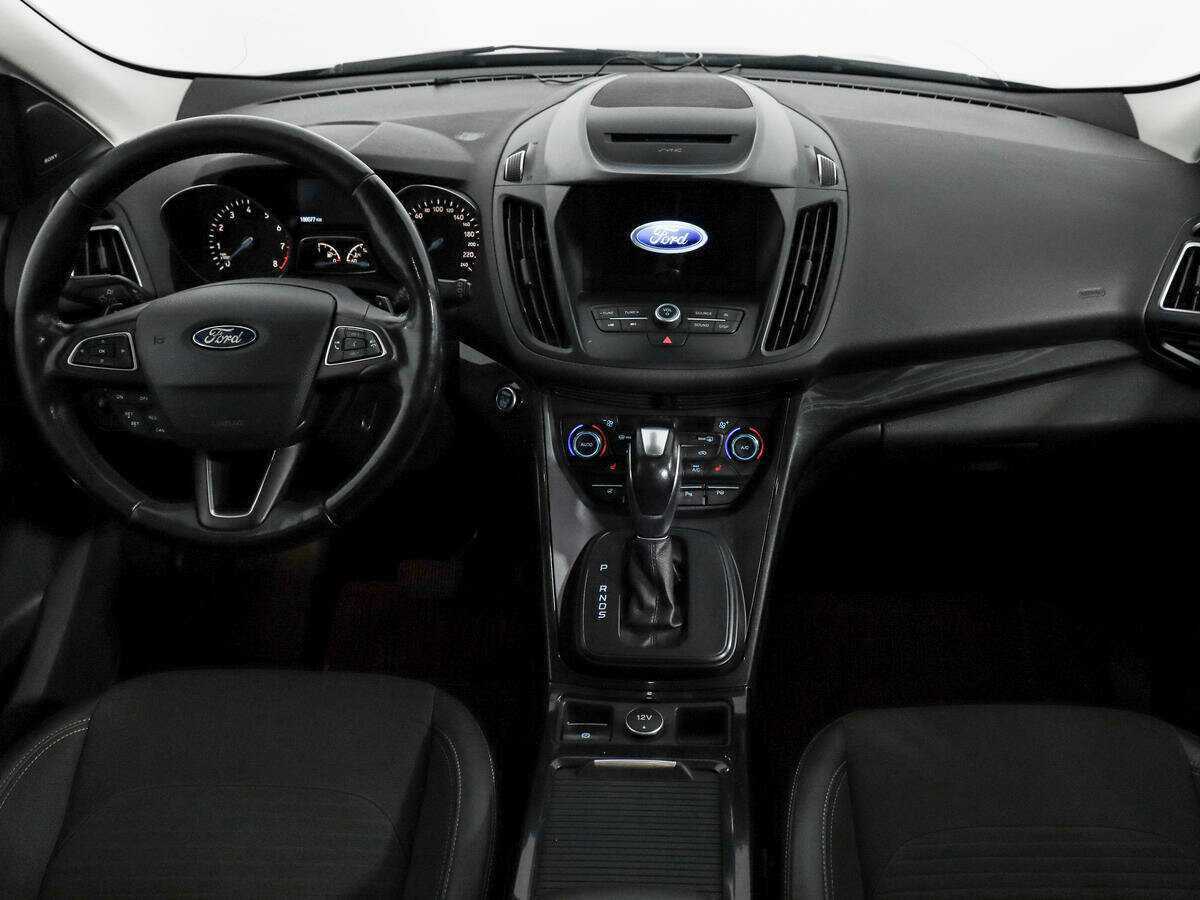 Ford Kuga 2017 года с пробегом. Фото: #10