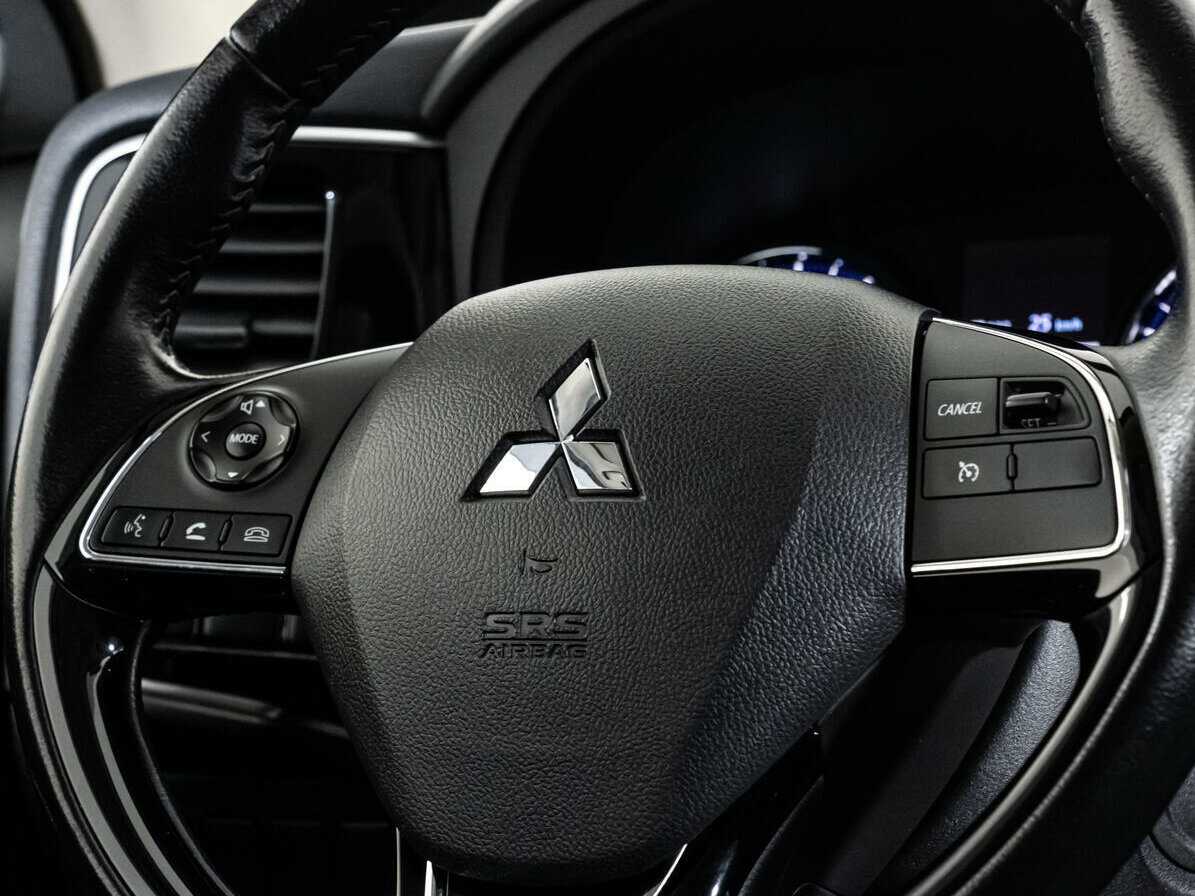 Mitsubishi Outlander 2020 года с пробегом. Фото: #10