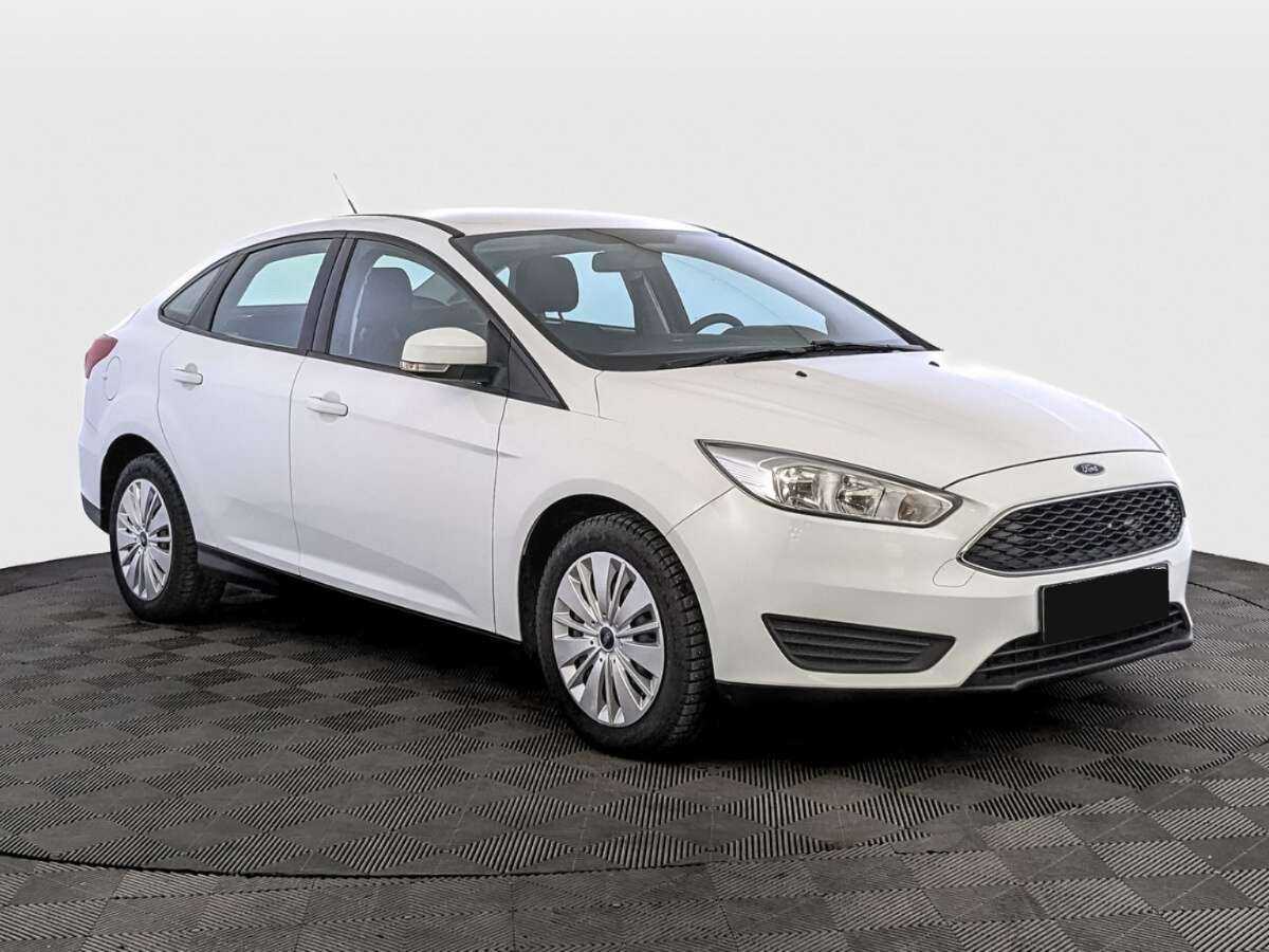 Ford Focus 2018 года с пробегом. Фото: #2