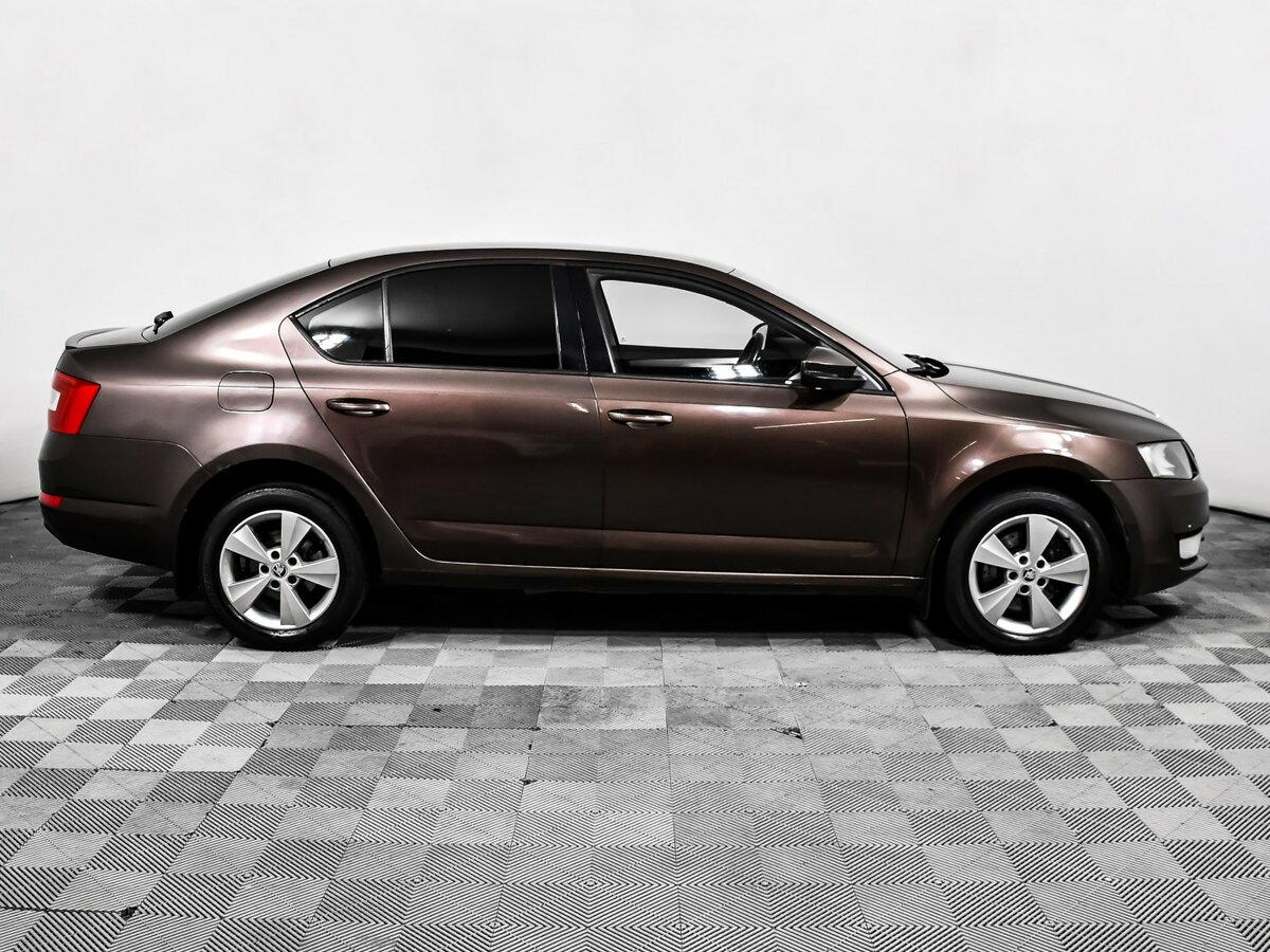 Skoda Octavia 2014 года с пробегом. Фото: #3