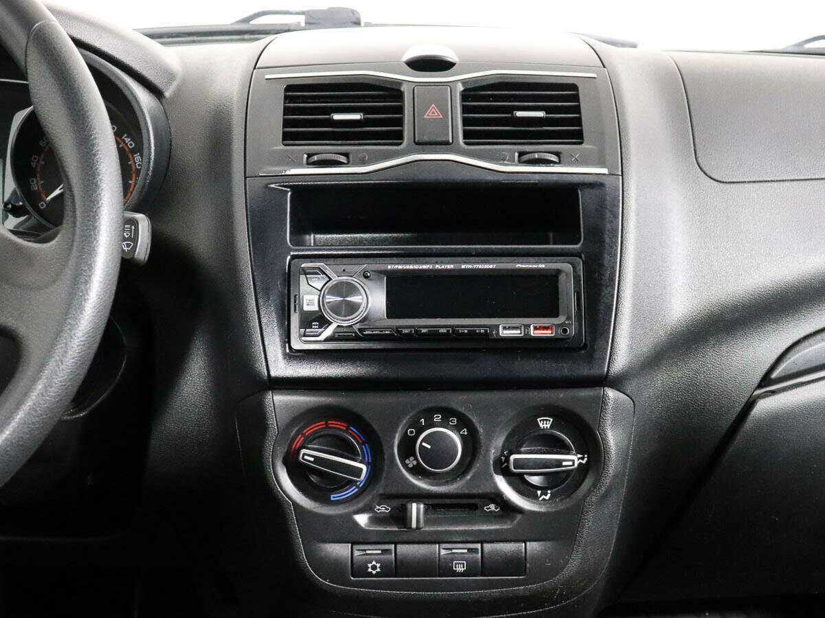 Lada (ВАЗ) Granta 2019 года с пробегом. Фото: #11