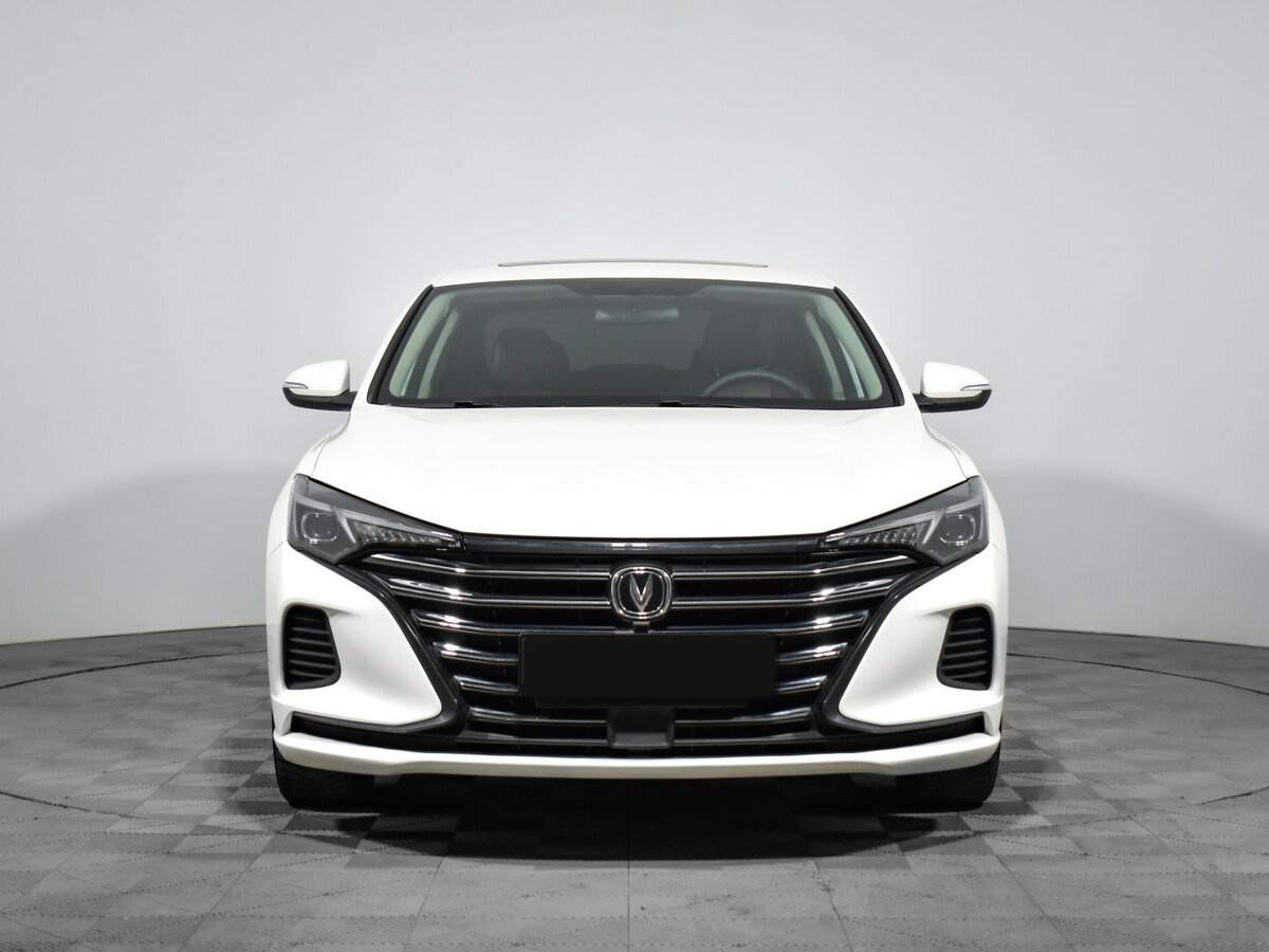 Changan Eado Plus 2023 года с пробегом. Фото: #1