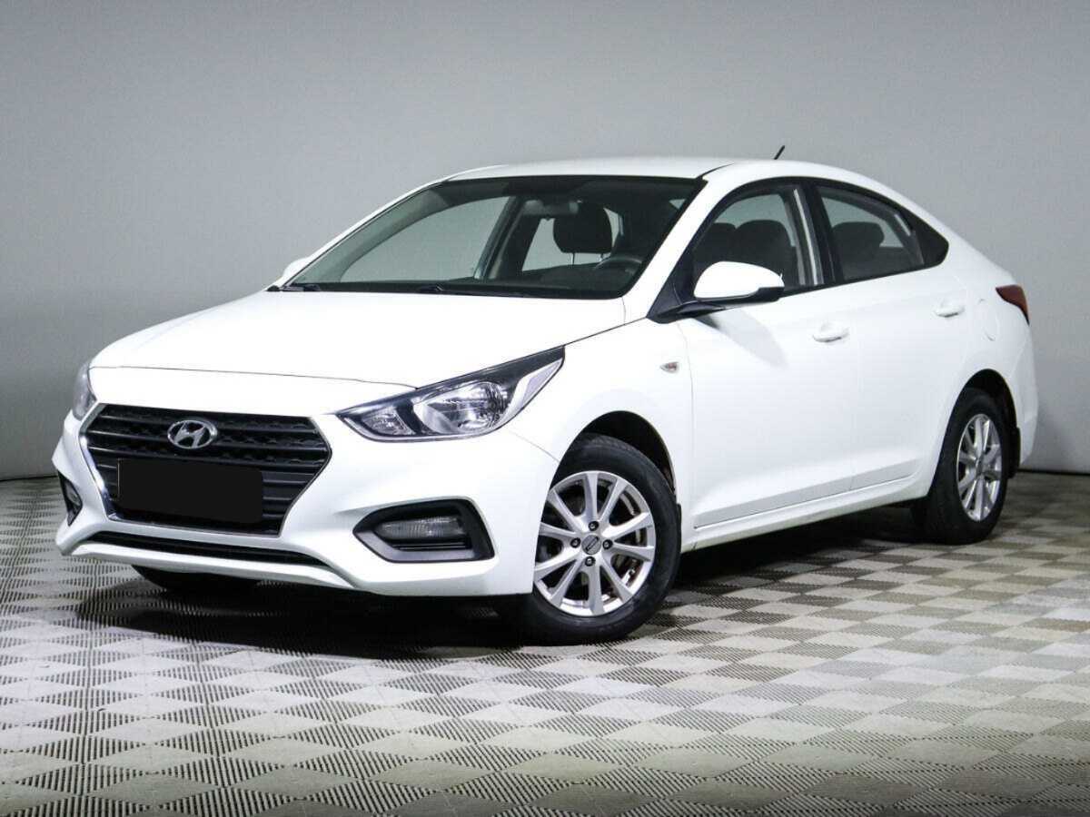Hyundai Solaris 2017 года с пробегом. Посмотреть фото