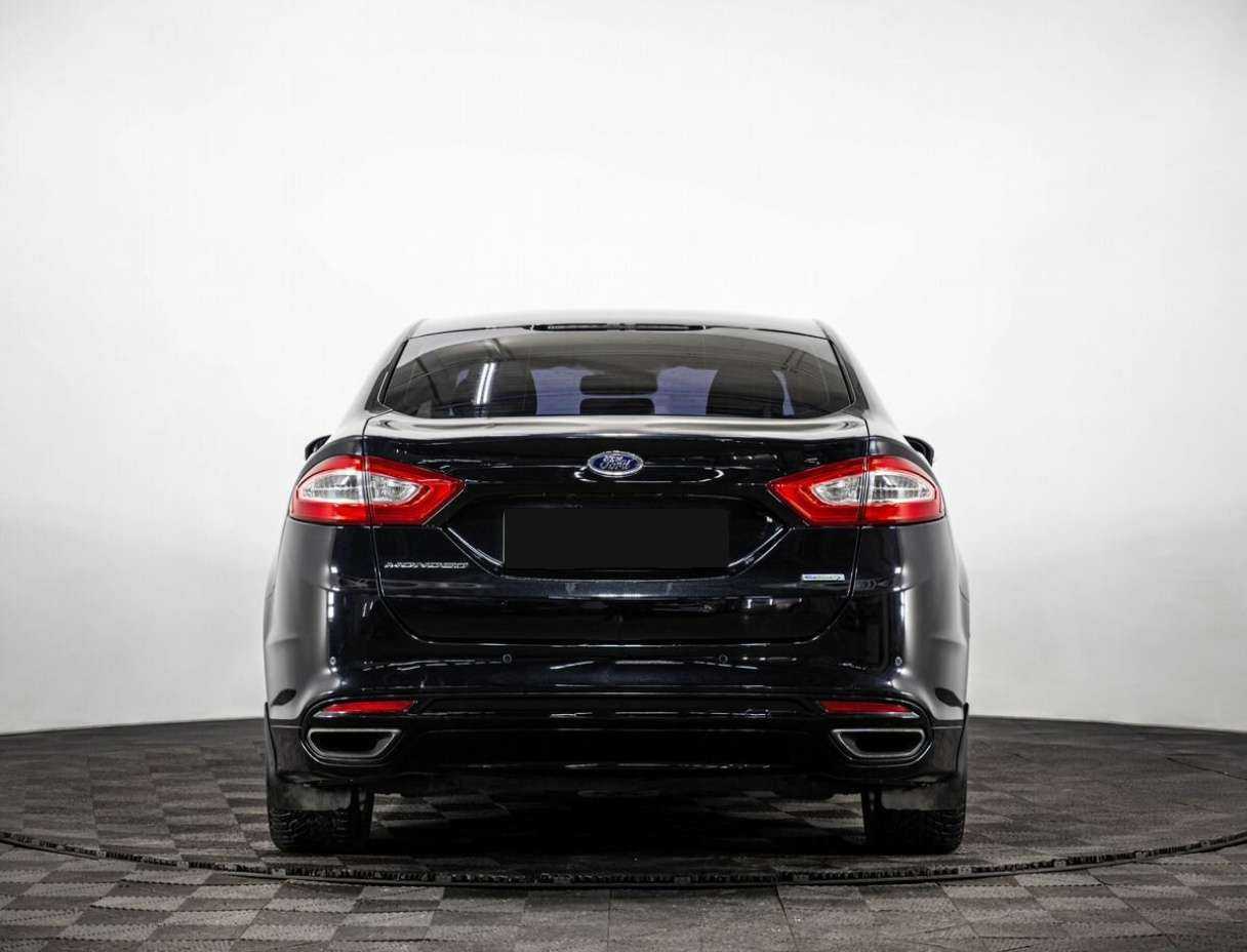 Ford Mondeo 2015 года с пробегом. Фото: #4