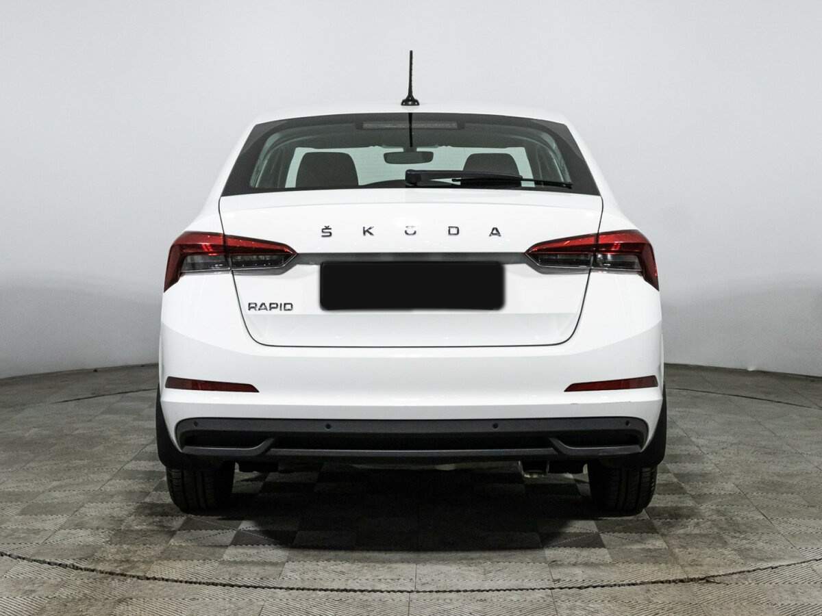 Skoda Rapid 2022 года с пробегом. Фото: #5