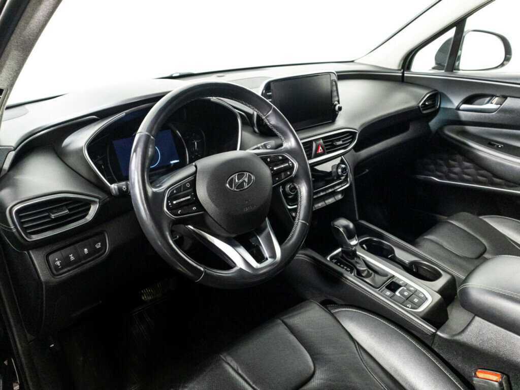 Hyundai Santa Fe 2019 года с пробегом. Фото: #10