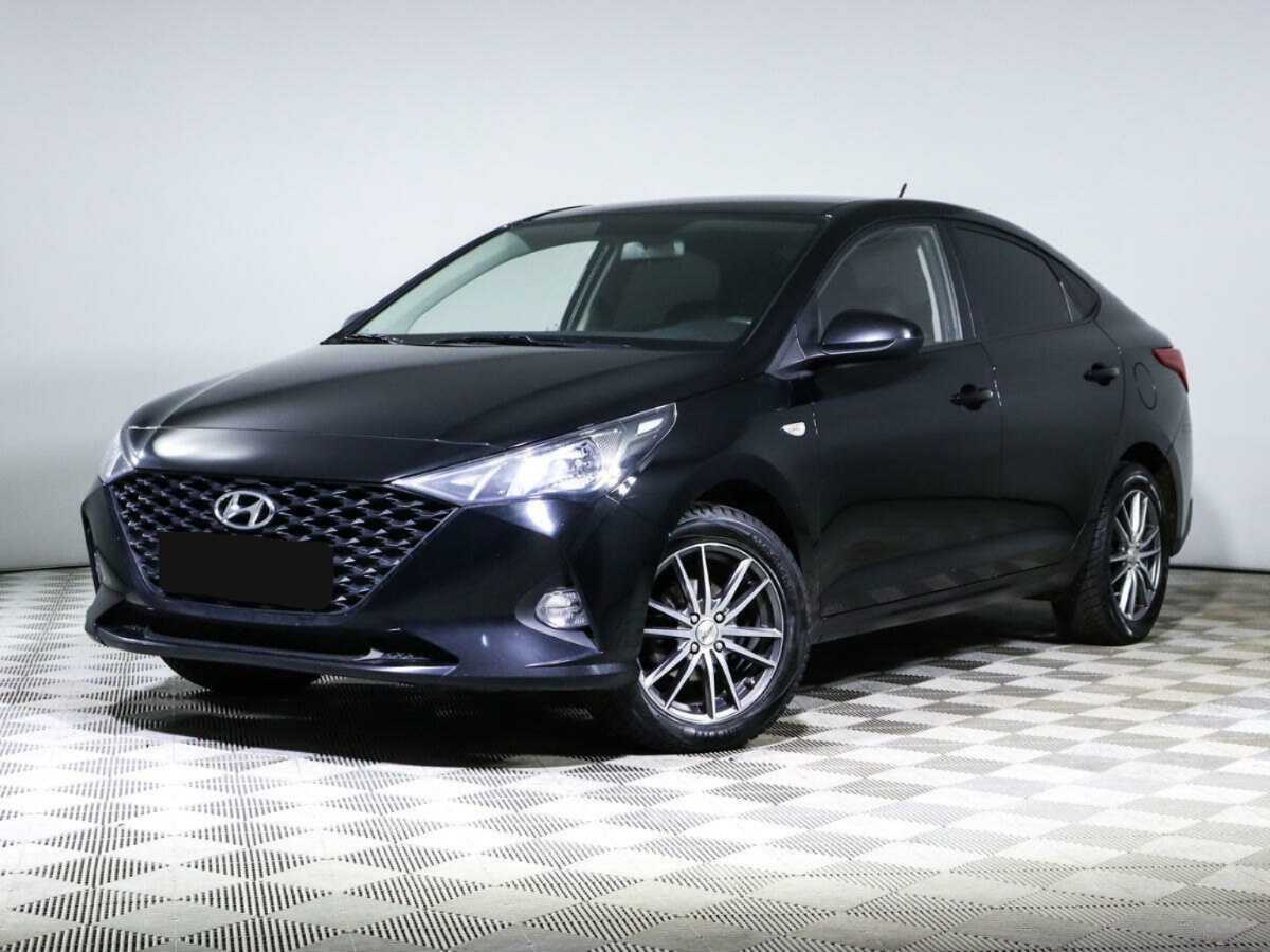 Hyundai Solaris 2021 года с пробегом. Посмотреть фото