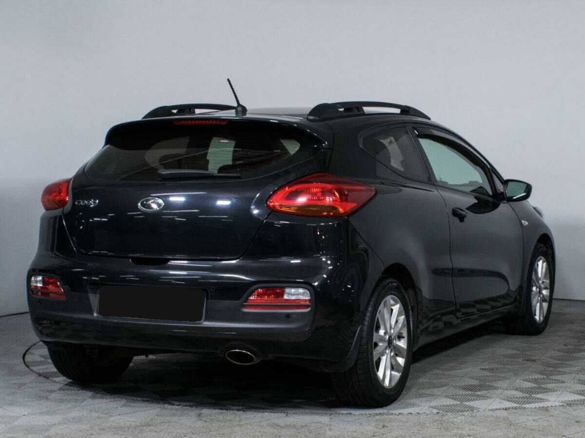 Kia Ceed 2015 года с пробегом. Фото: #3