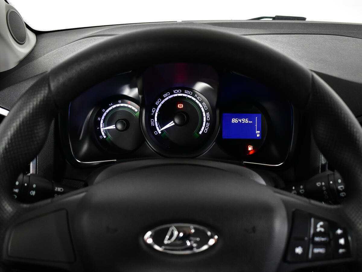 Lada (ВАЗ) XRAY 2017 года с пробегом. Фото: #10