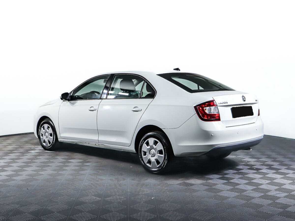 Skoda Rapid 2019 года с пробегом. Фото: #6