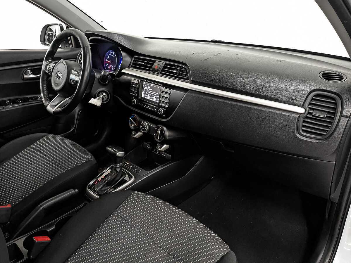 Kia Rio 2020 года с пробегом. Фото: #9