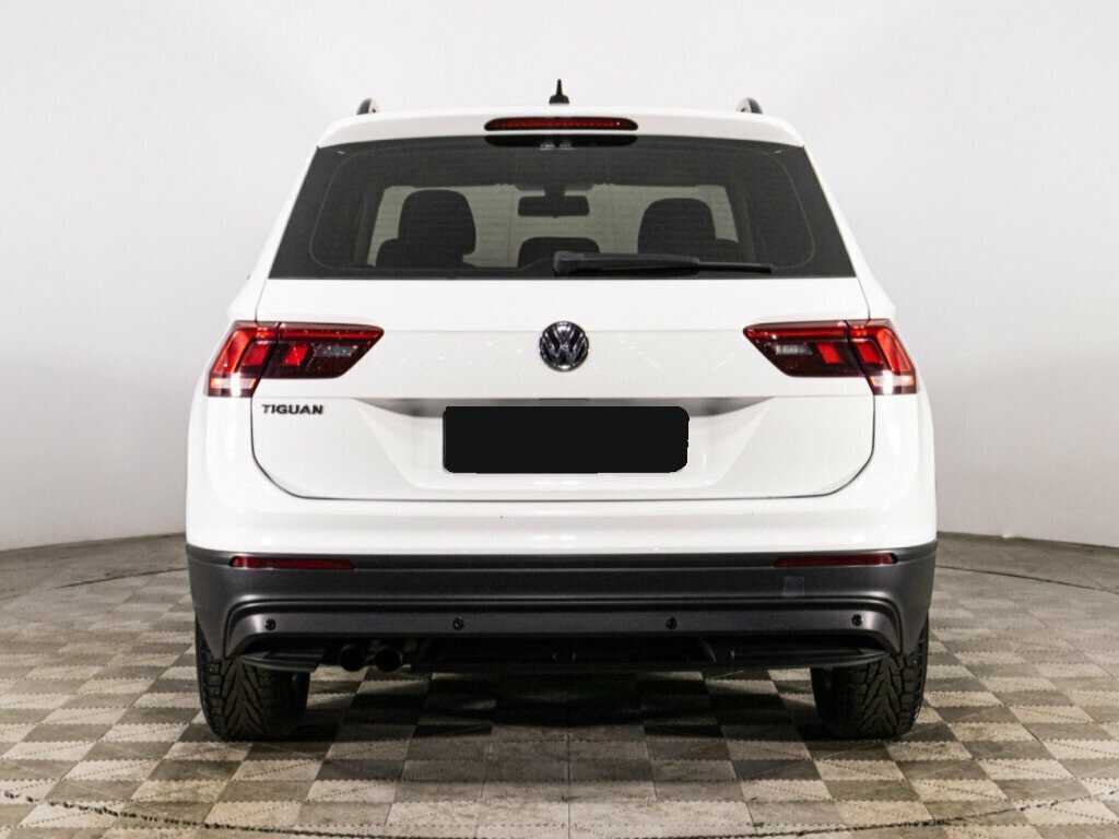 Volkswagen Tiguan 2018 года с пробегом. Фото: #5