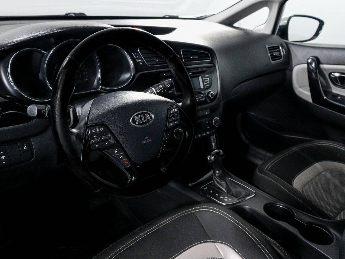 Kia Ceed 2012 года с пробегом. Фото: #8