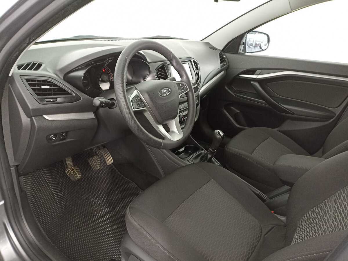 Lada (ВАЗ) Vesta 2018 года с пробегом. Фото: #14