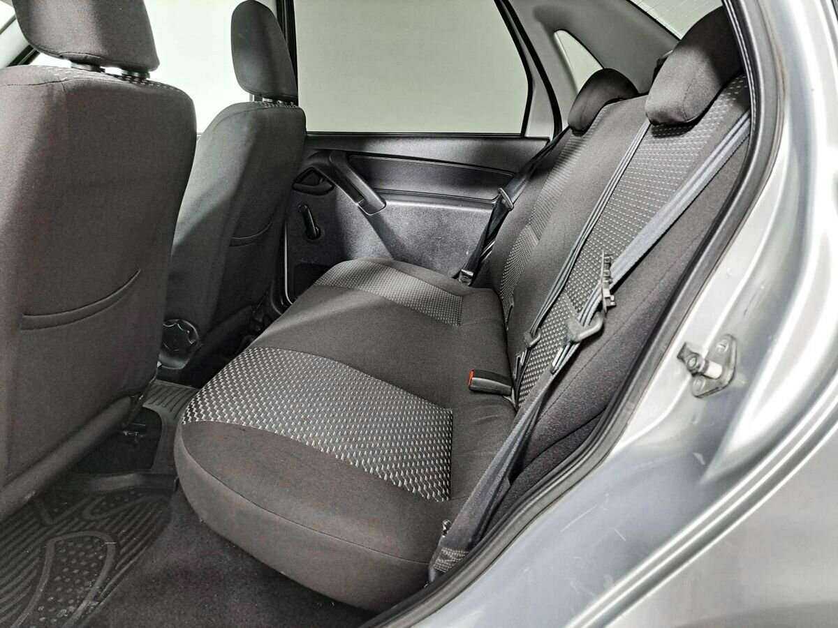 Lada (ВАЗ) Granta 2018 года с пробегом. Фото: #9