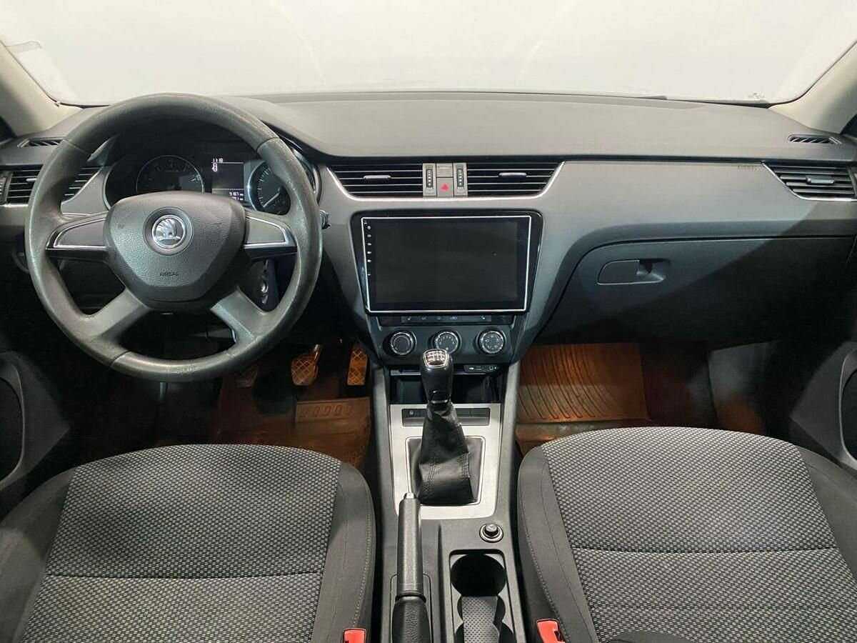 Skoda Octavia 2013 года с пробегом. Фото: #8