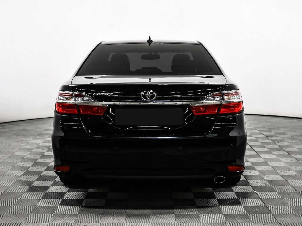Toyota Camry 2018 года с пробегом. Фото: #5