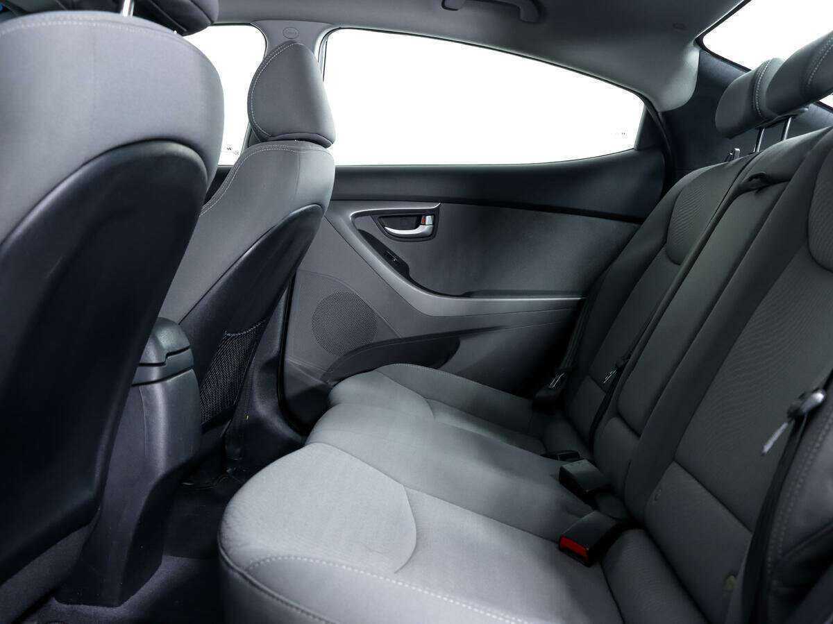 Hyundai Elantra 2014 года с пробегом. Фото: #10