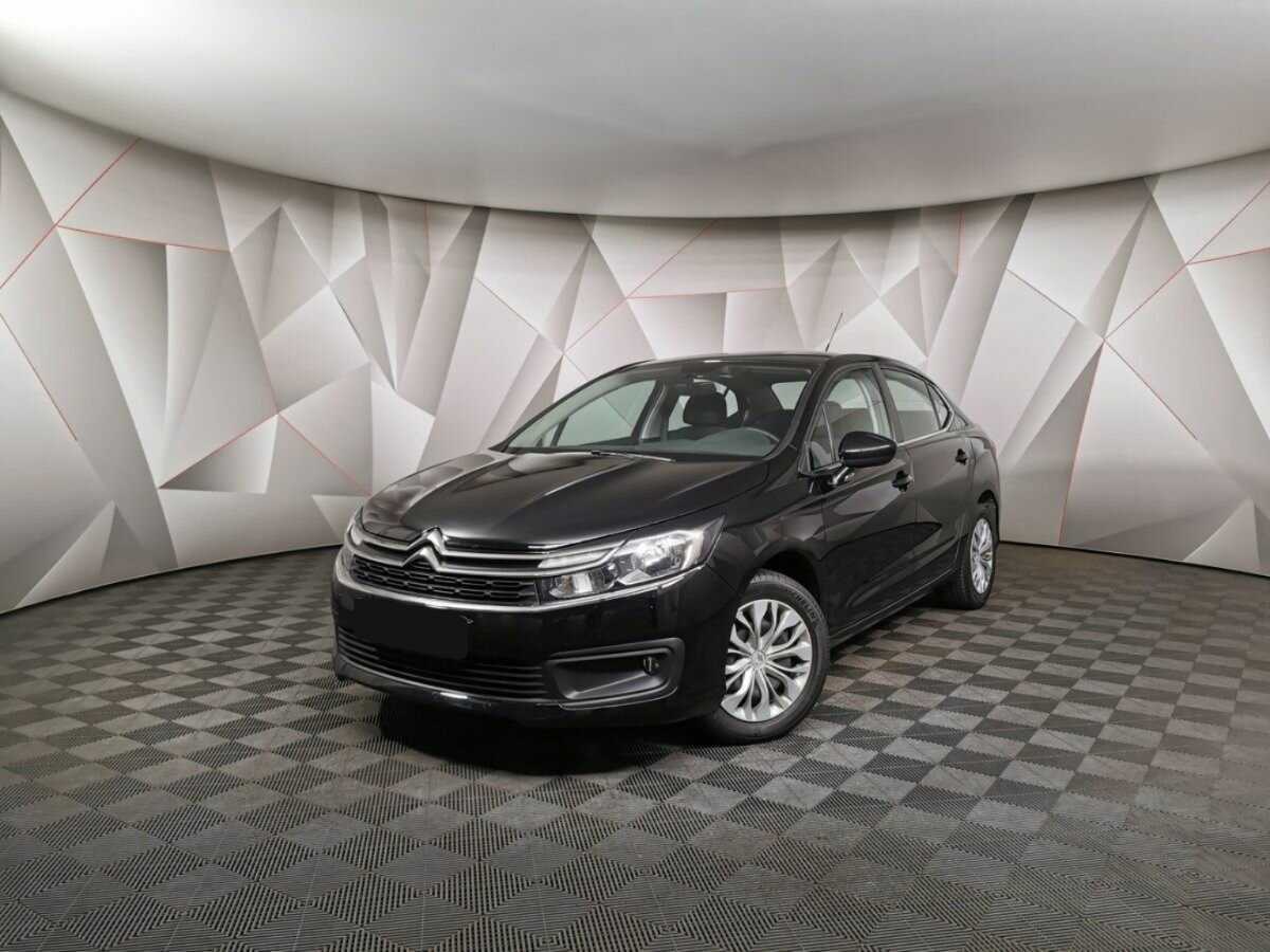 Citroen C4 2018 года с пробегом. Посмотреть фото