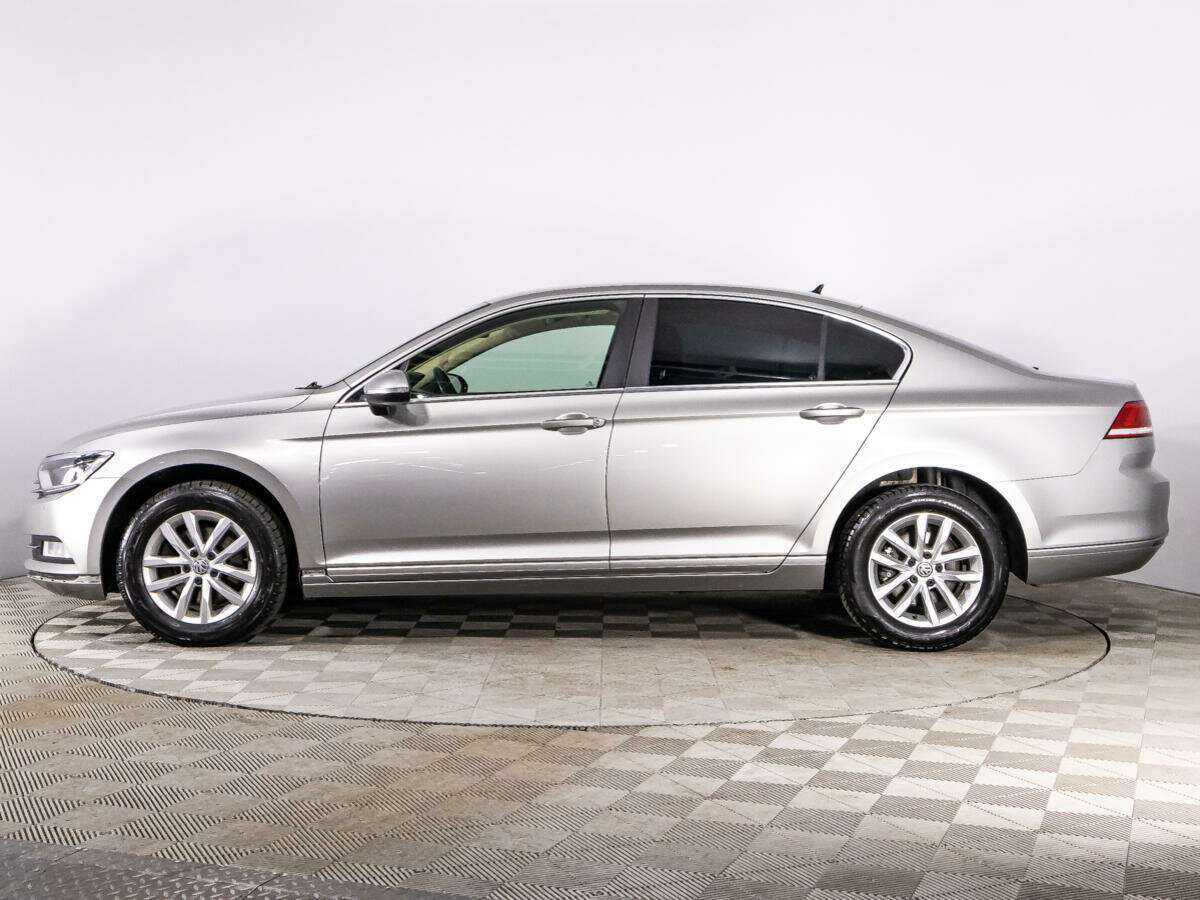 Volkswagen Passat 2017 года с пробегом. Фото: #7