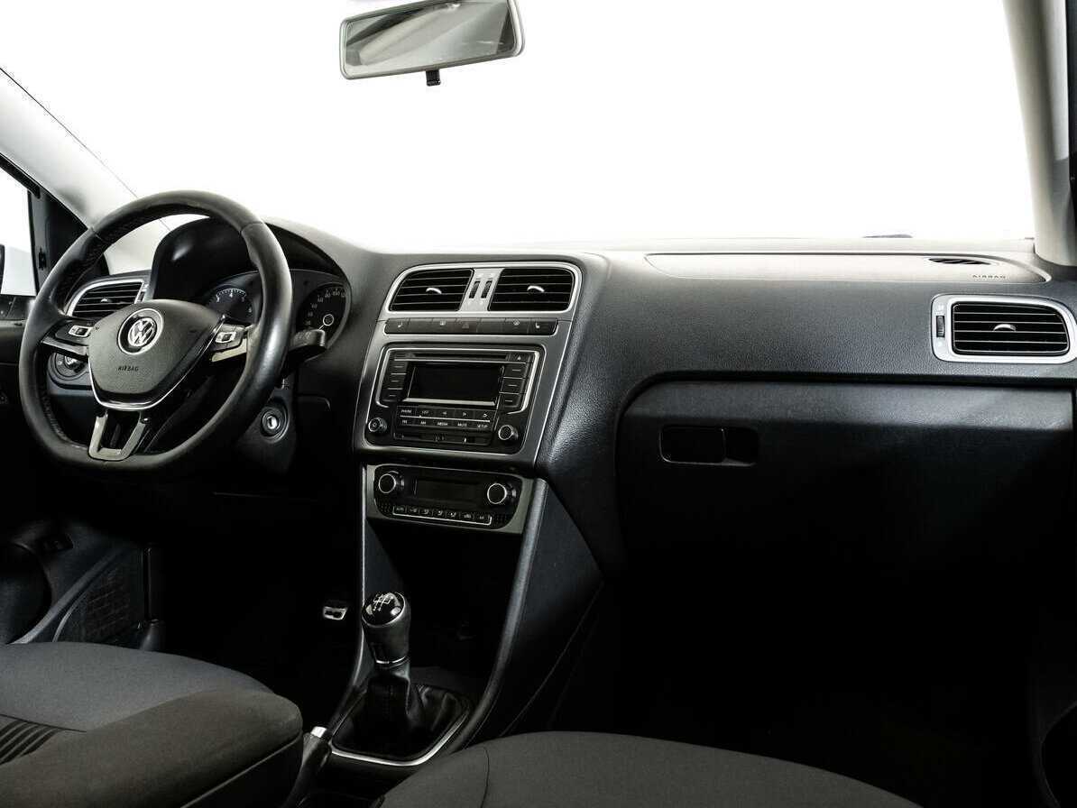 Volkswagen Polo 2016 года с пробегом. Фото: #8