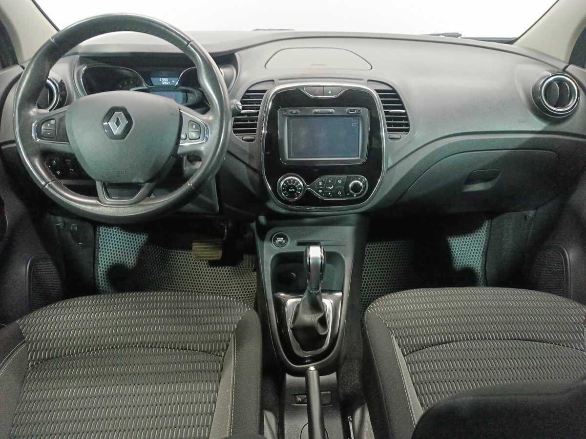 Renault Kaptur 2016 года с пробегом. Фото: #8