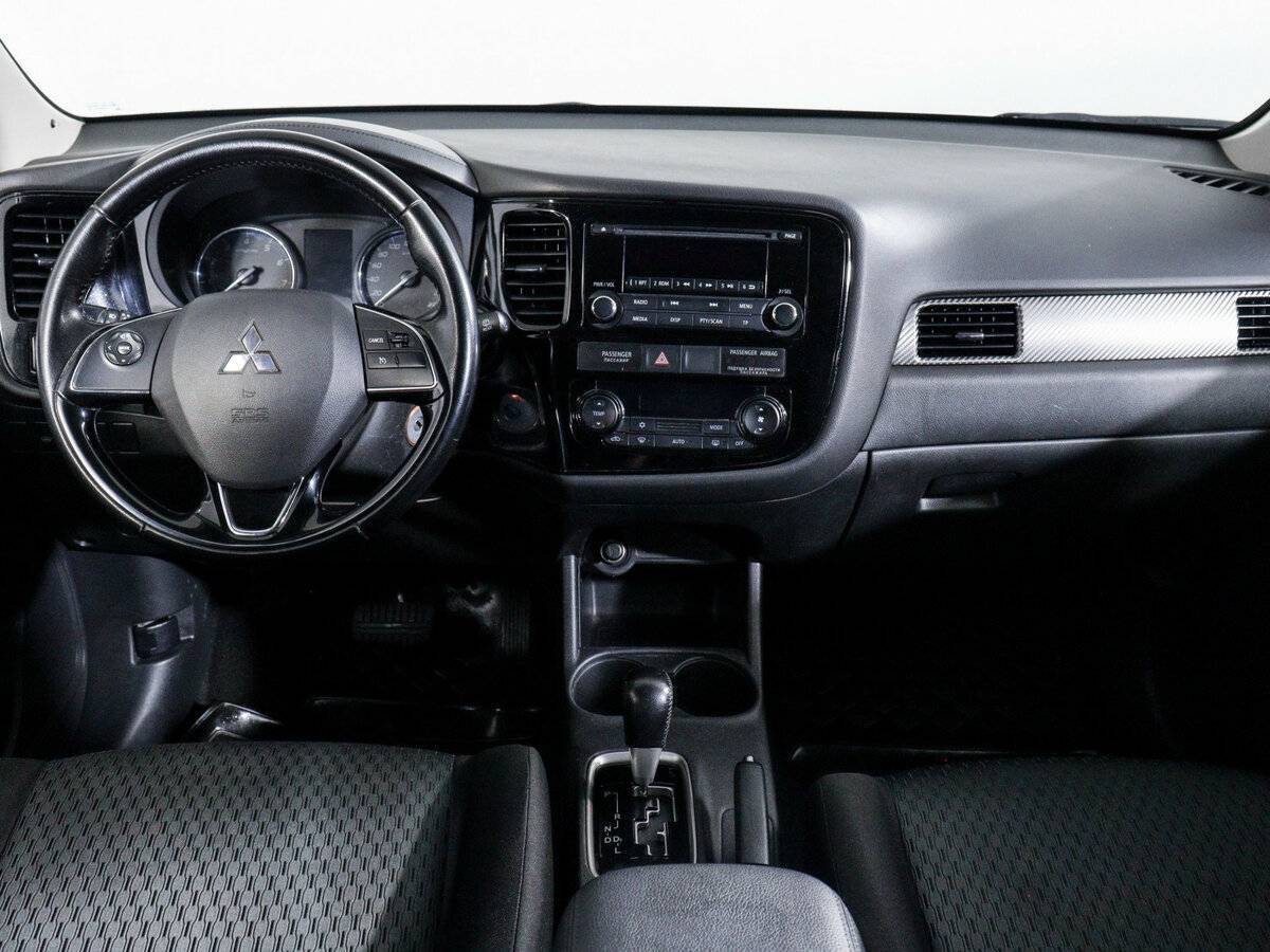 Mitsubishi Outlander 2015 года с пробегом. Фото: #8