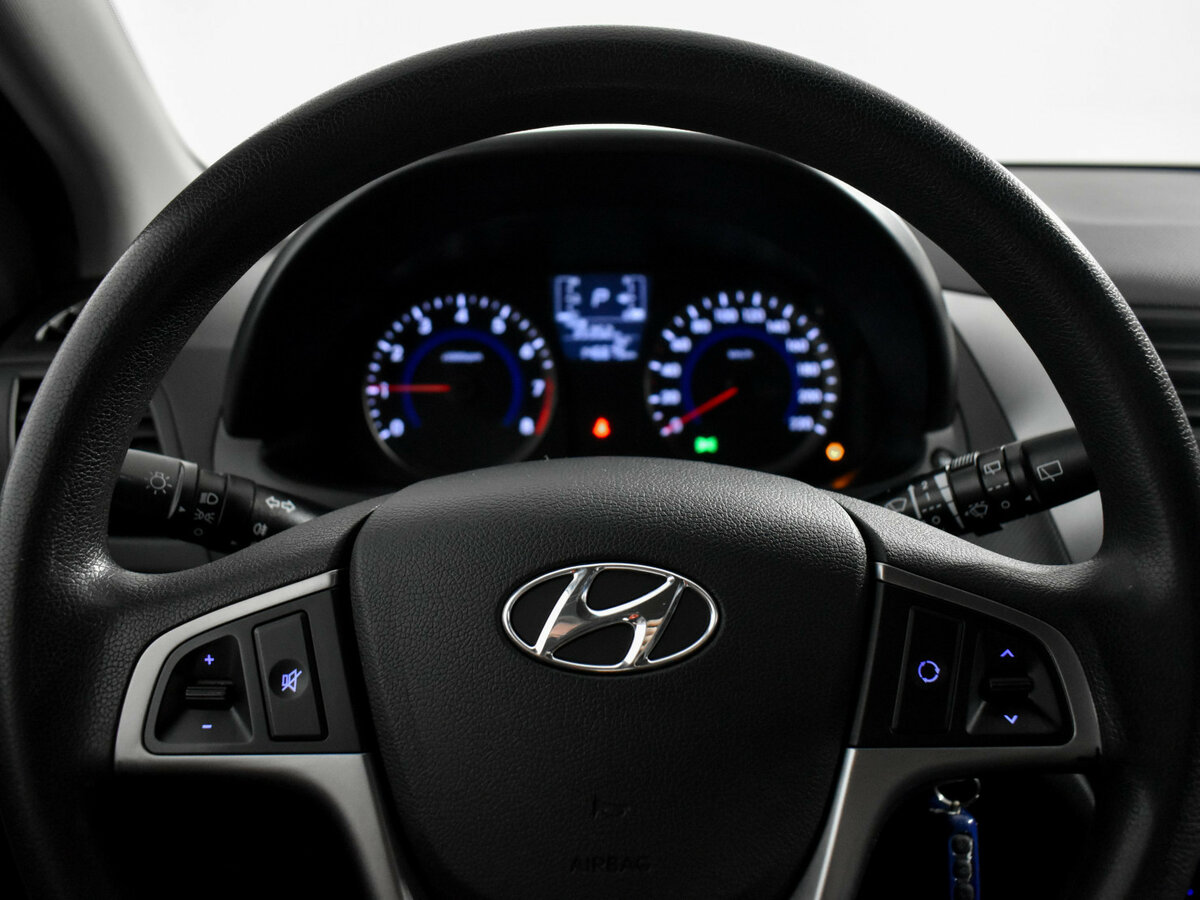 Hyundai Solaris 2015 года с пробегом. Фото: #15