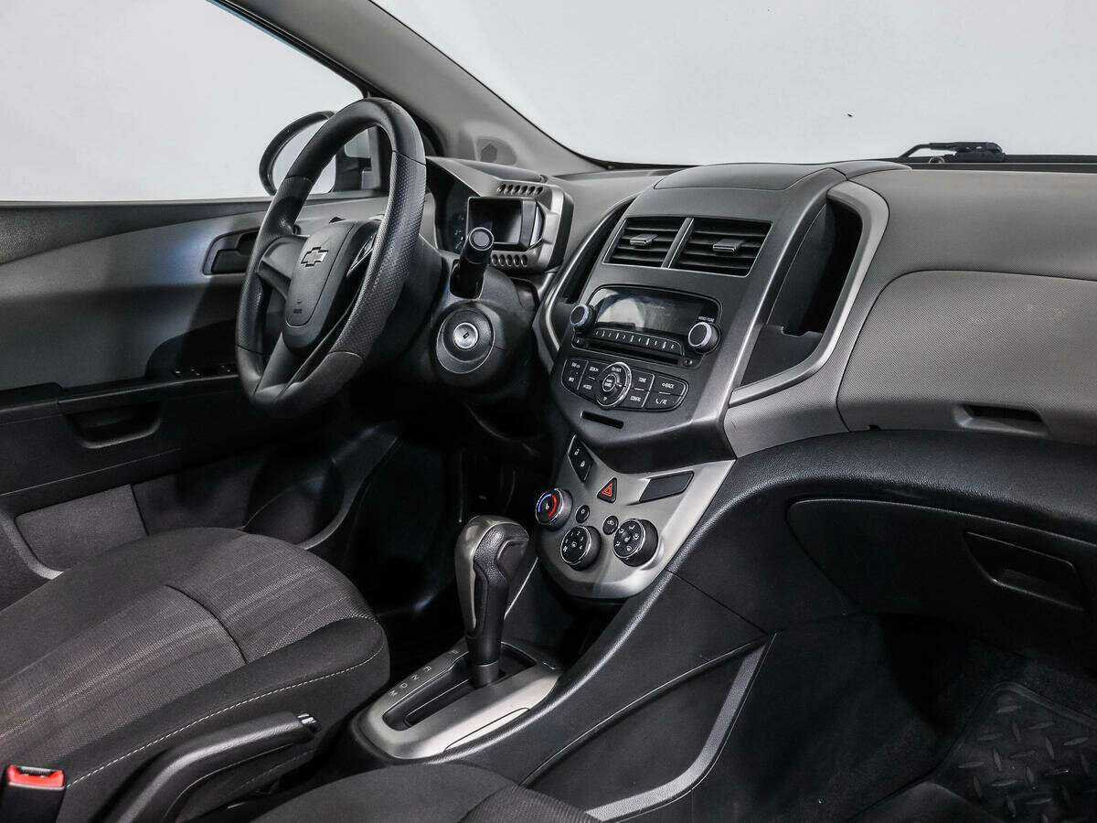 Chevrolet Aveo 2013 года с пробегом. Фото: #10