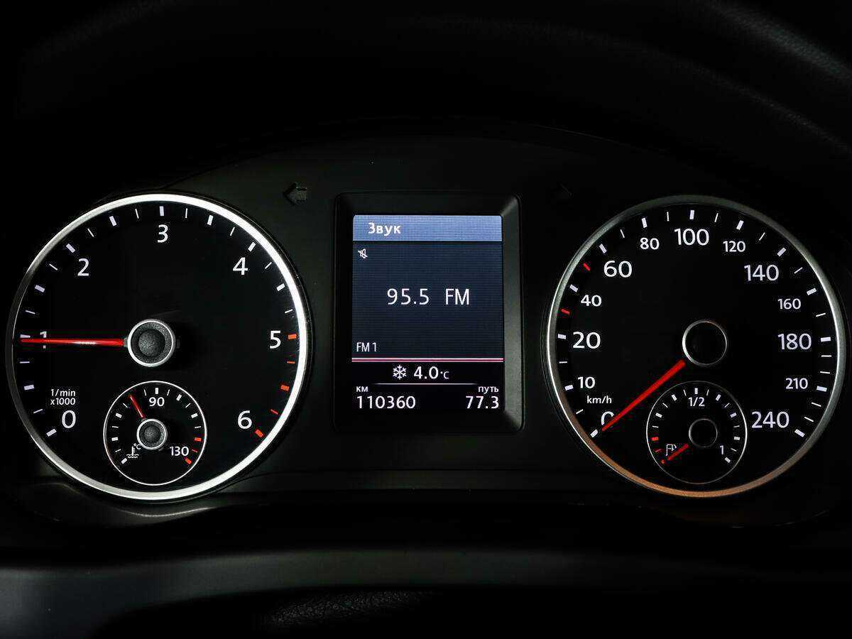 Volkswagen Tiguan 2012 года с пробегом. Фото: #17
