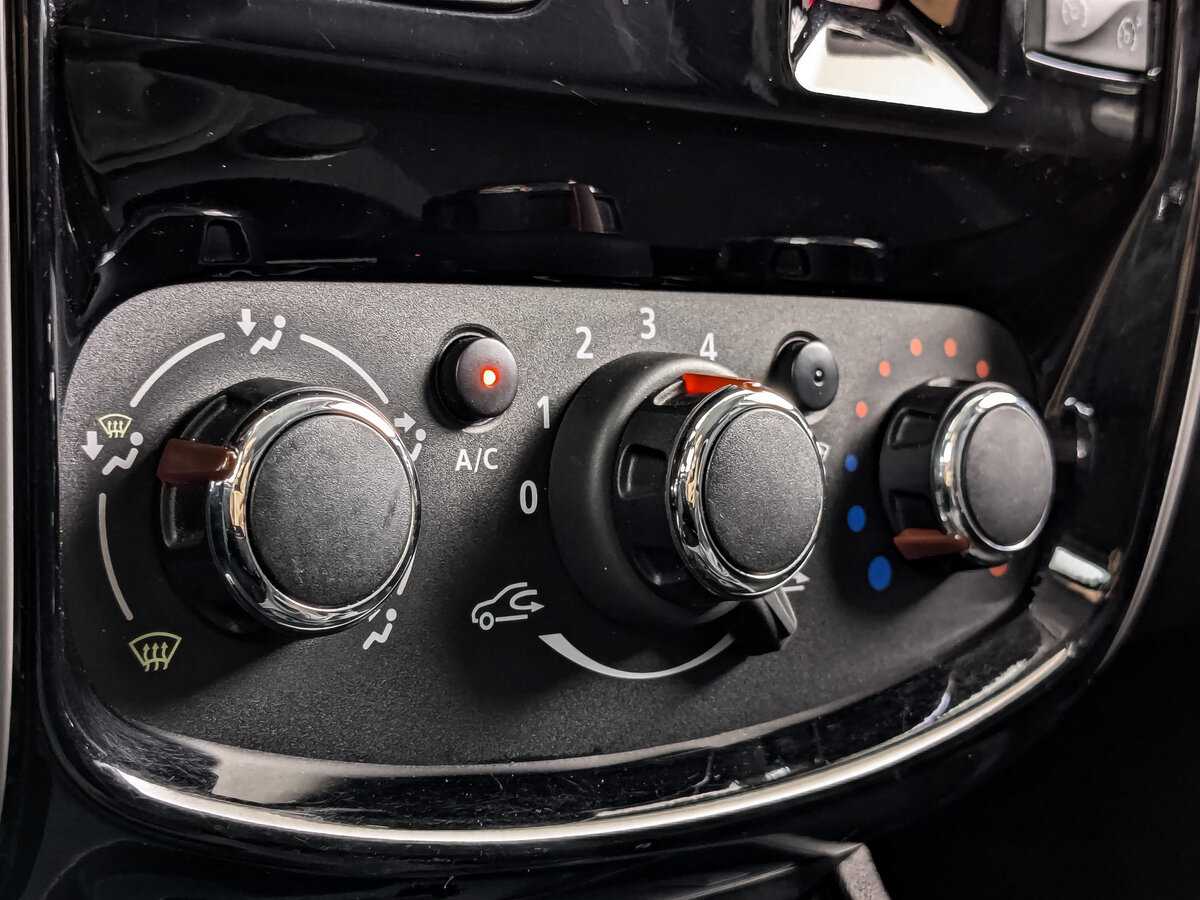 Nissan Terrano 2020 года с пробегом. Фото: #15