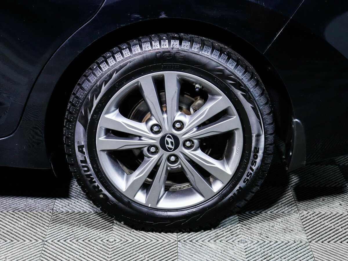 Hyundai Elantra 2018 года с пробегом. Фото: #11