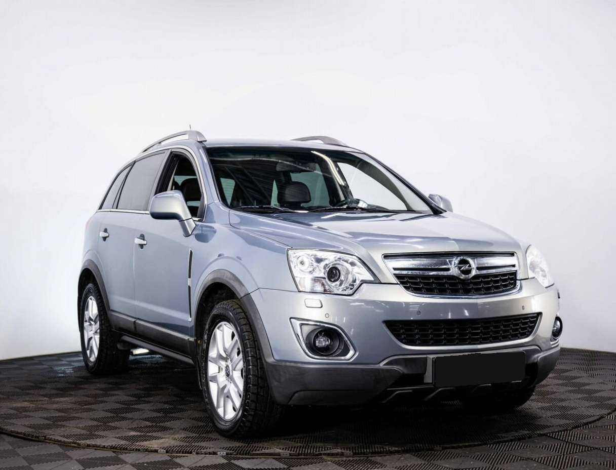 Opel Antara 2013 года с пробегом. Фото: #2