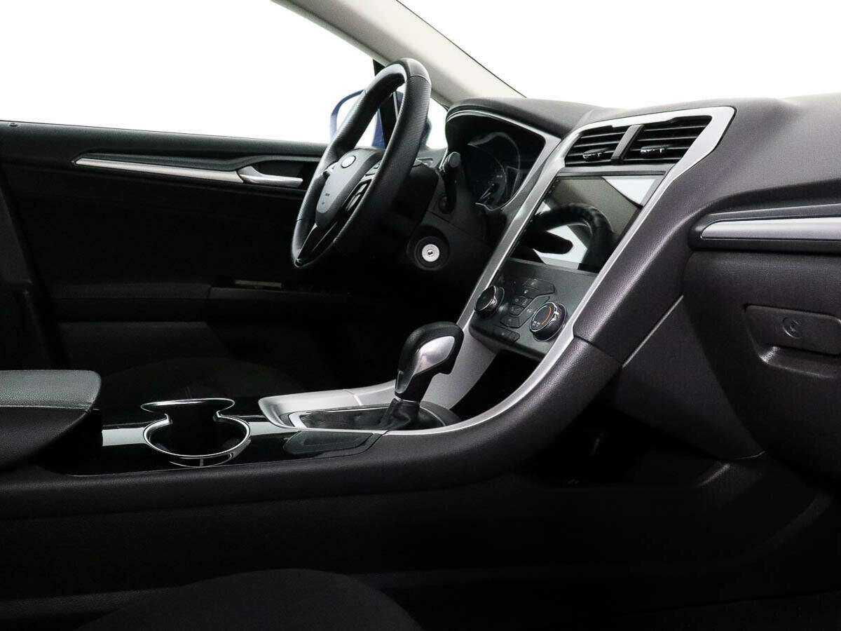 Ford Mondeo 2015 года с пробегом. Фото: #5