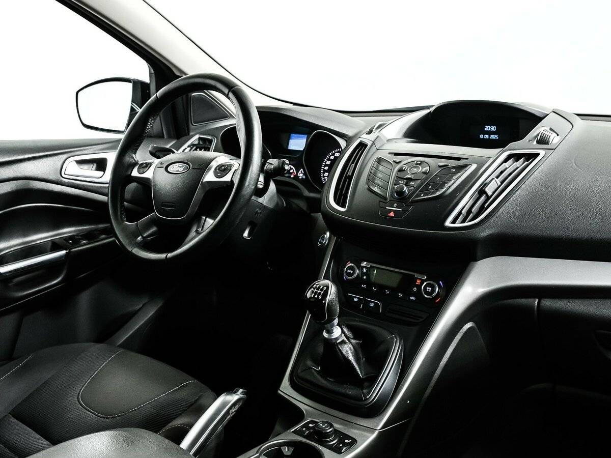 Ford Kuga 2013 года с пробегом. Фото: #8