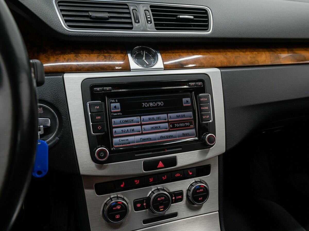 Volkswagen Passat 2012 года с пробегом. Фото: #19