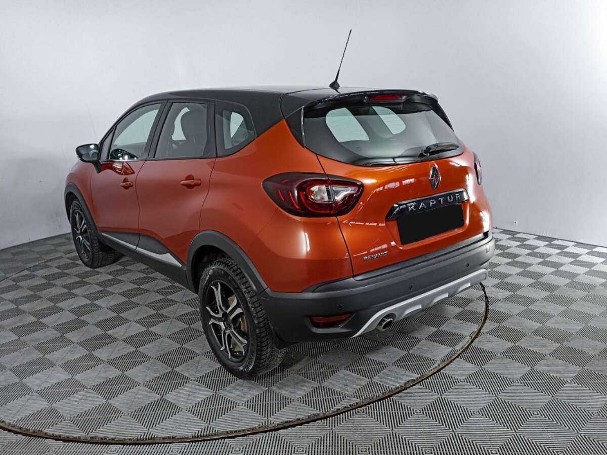 Renault Kaptur 2016 года с пробегом. Фото: #6
